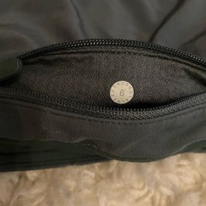 Olive green lululemon tennis skirt - pace rival